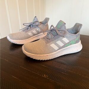 Adidas Athletic Shoes Sneakers Men’s/Youth size 7 Gray Green White